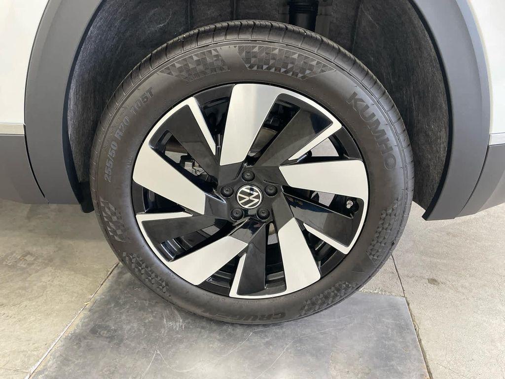 new 2025 Volkswagen Atlas Cross Sport car, priced at $46,705