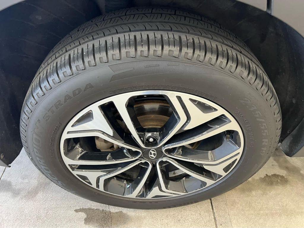 used 2020 Hyundai Santa Fe car, priced at $16,499