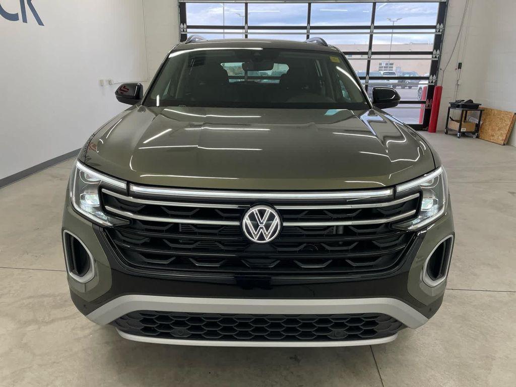 new 2026 Volkswagen Atlas car, priced at $49,948