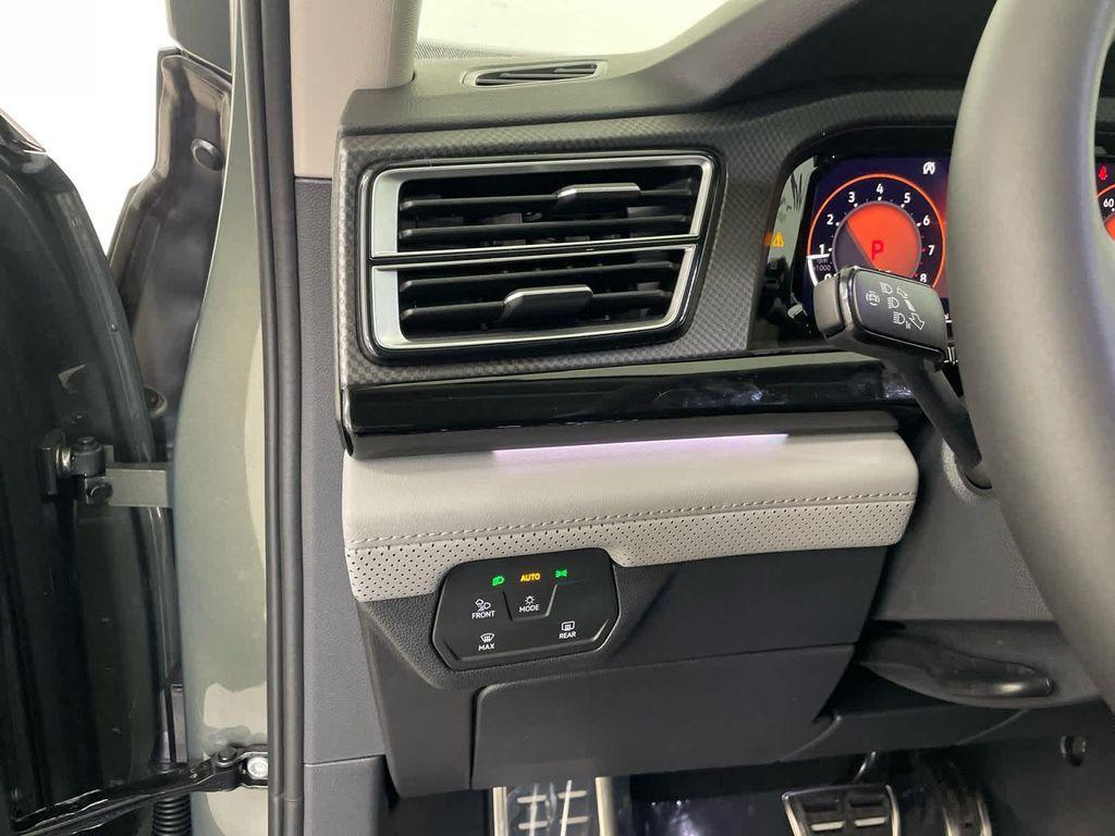 new 2026 Volkswagen Atlas car, priced at $49,948