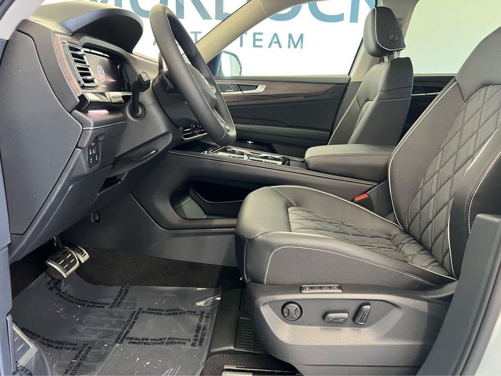 new 2026 Volkswagen Atlas car, priced at $55,201