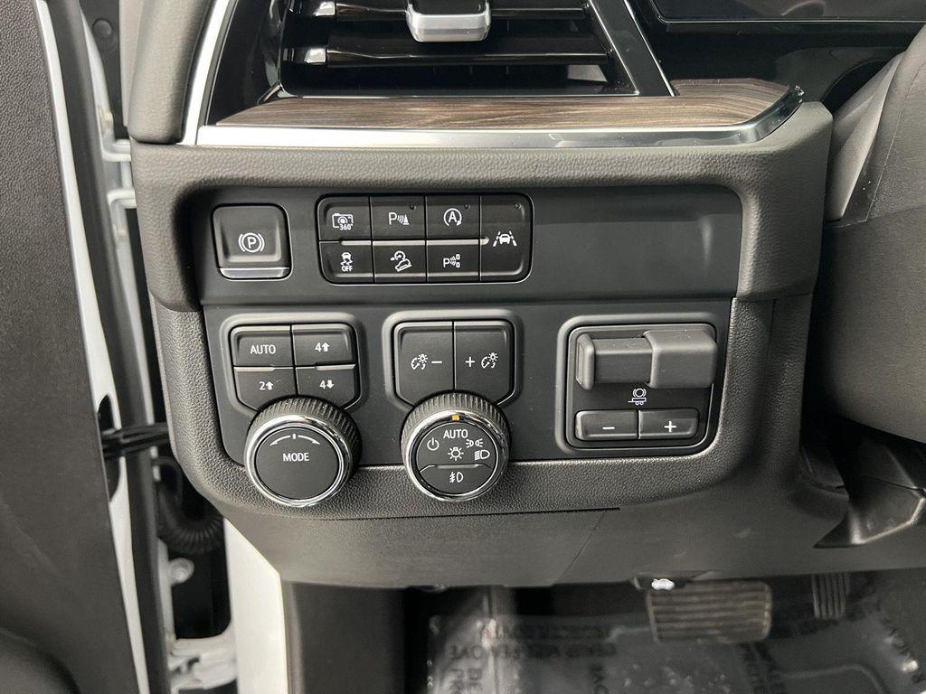 used 2025 Chevrolet Tahoe car, priced at $66,530