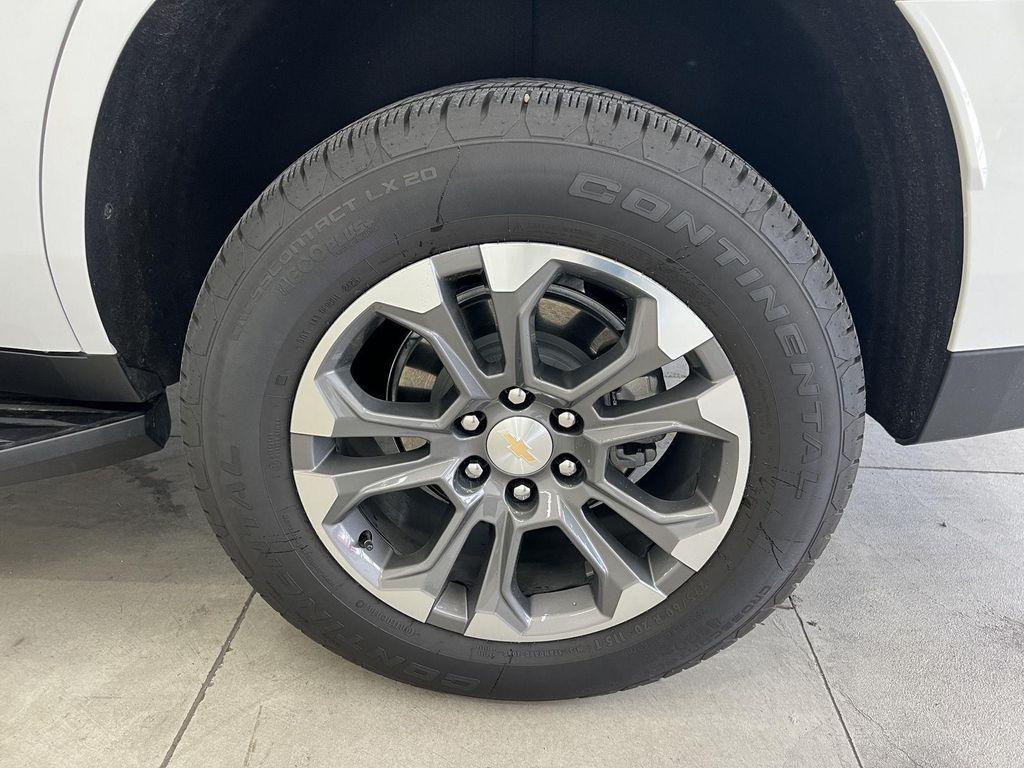 used 2025 Chevrolet Tahoe car, priced at $66,530