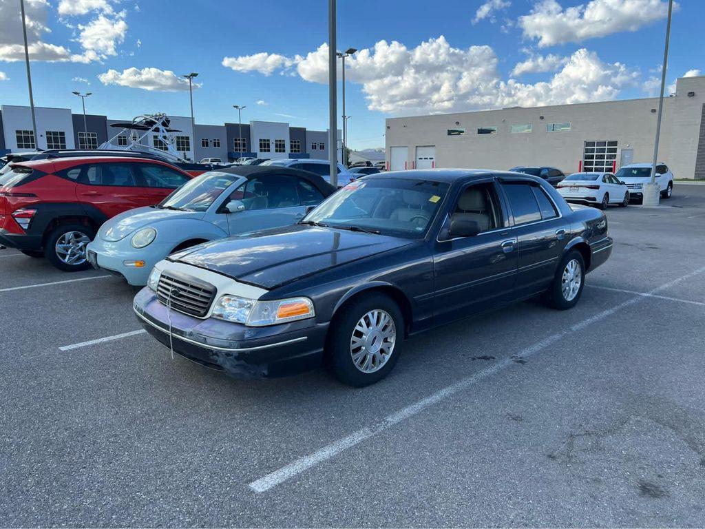 used 2005 Ford Crown Victoria car