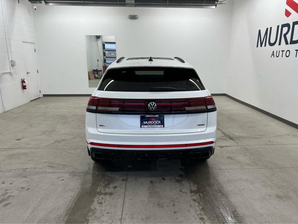 new 2026 Volkswagen Atlas Cross Sport car, priced at $52,264