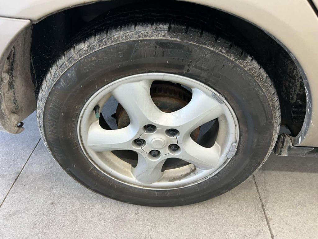 used 2004 Ford Taurus car, priced at $2,499