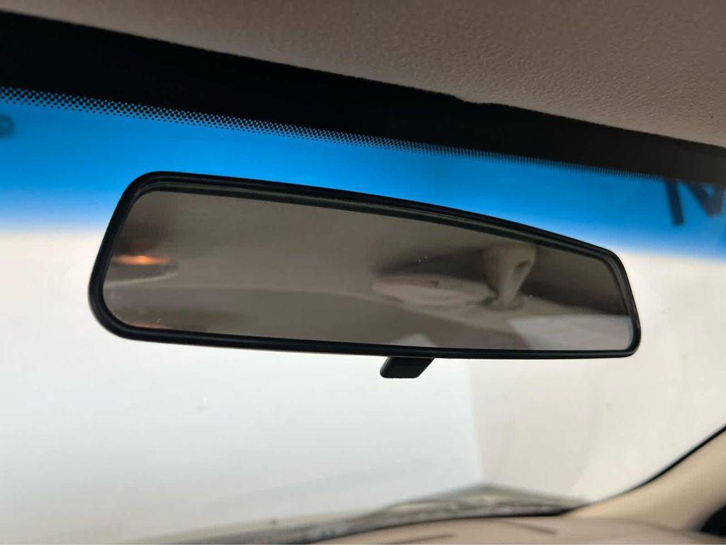 used 2004 Ford Taurus car, priced at $2,499