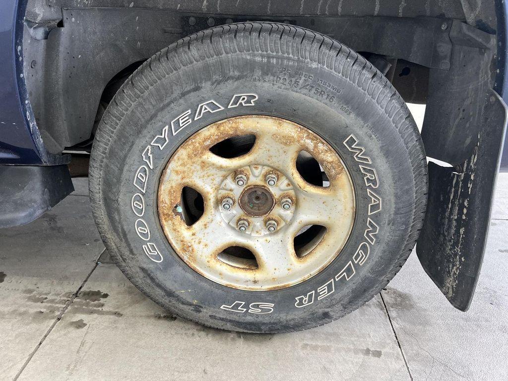 used 2001 Chevrolet Suburban car, priced at $4,997