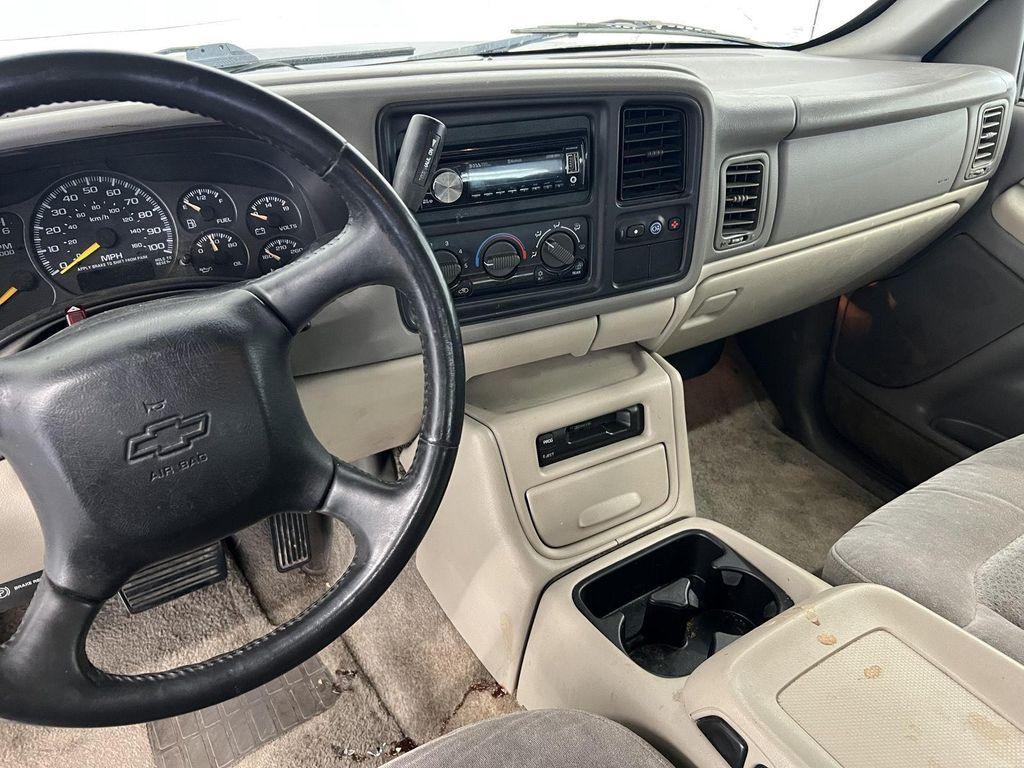 used 2001 Chevrolet Suburban car, priced at $4,997