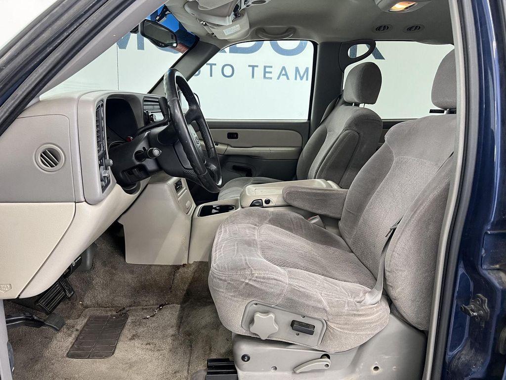used 2001 Chevrolet Suburban car, priced at $4,997