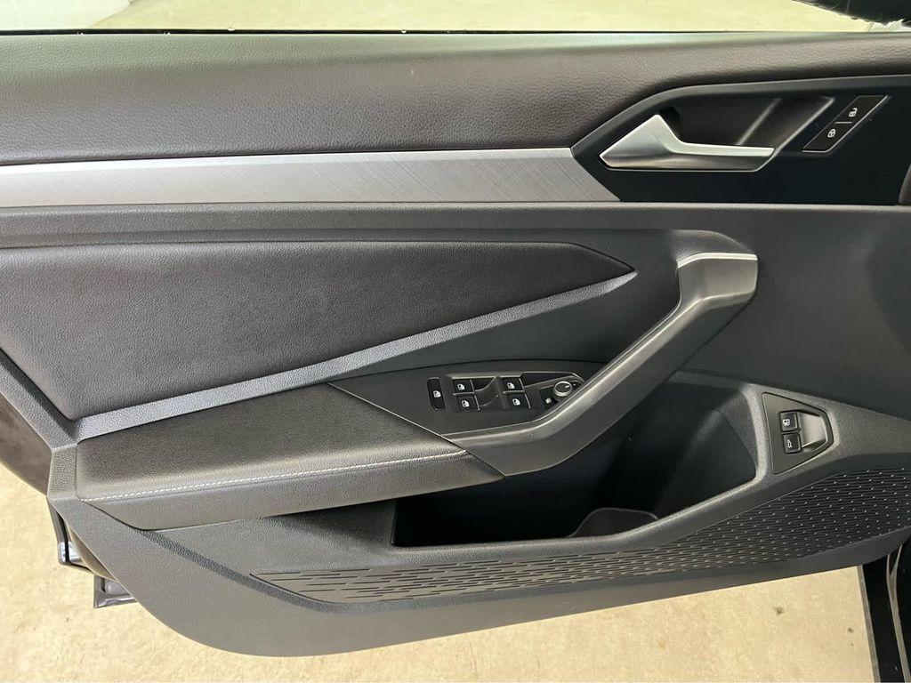 used 2024 Volkswagen Jetta car, priced at $19,750