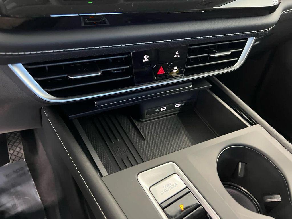 new 2026 Volkswagen Atlas car, priced at $42,504