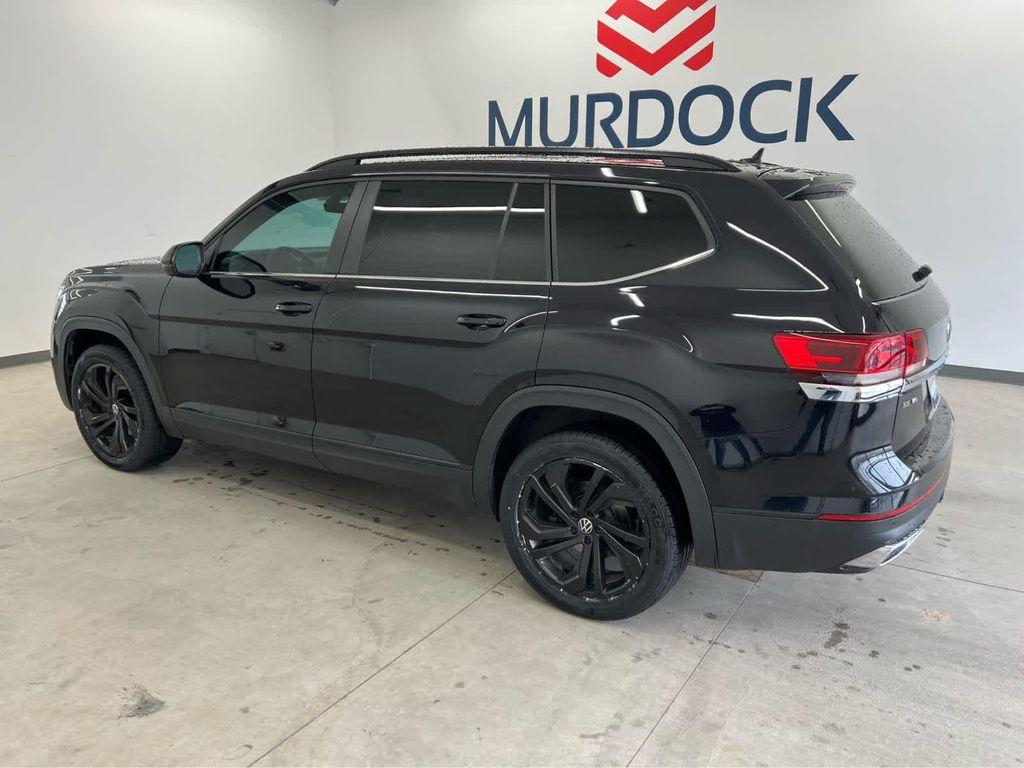 used 2021 Volkswagen Atlas car, priced at $18,009