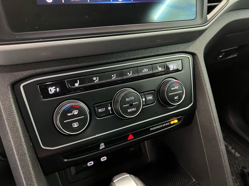 used 2021 Volkswagen Atlas car, priced at $18,009