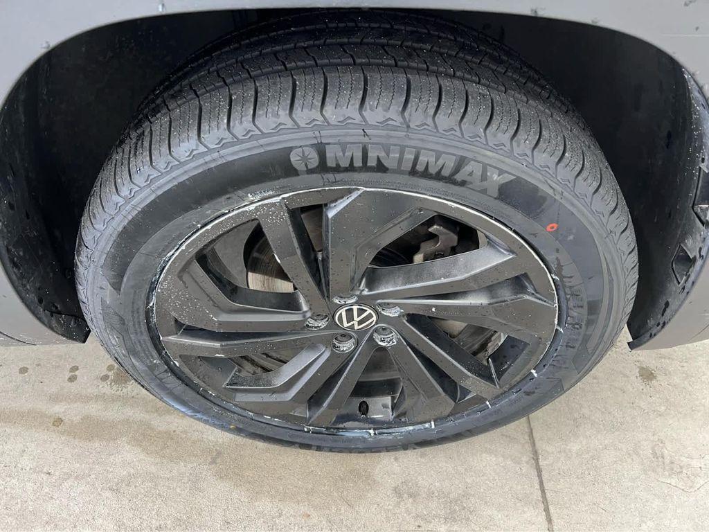 used 2021 Volkswagen Atlas car, priced at $15,990