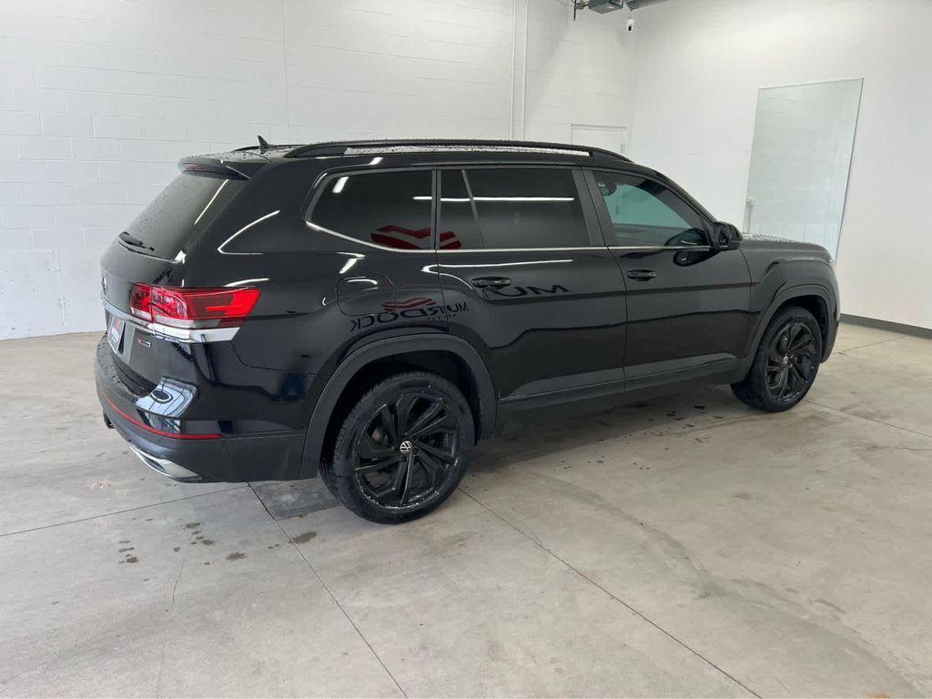 used 2021 Volkswagen Atlas car, priced at $18,009