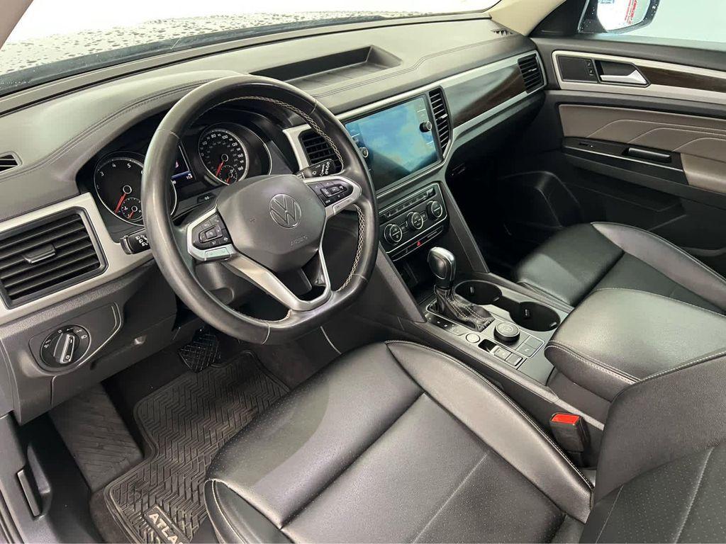 used 2021 Volkswagen Atlas car, priced at $18,009