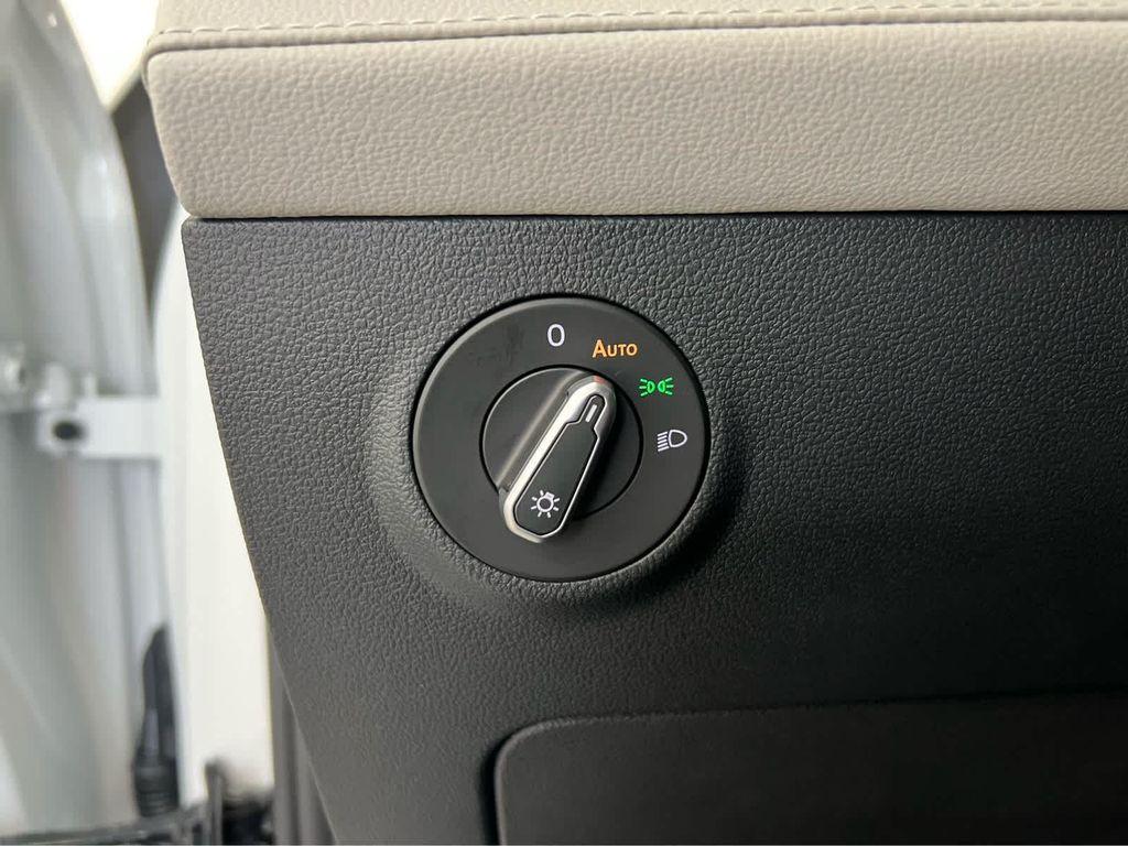 new 2026 Volkswagen Taos car, priced at $36,712
