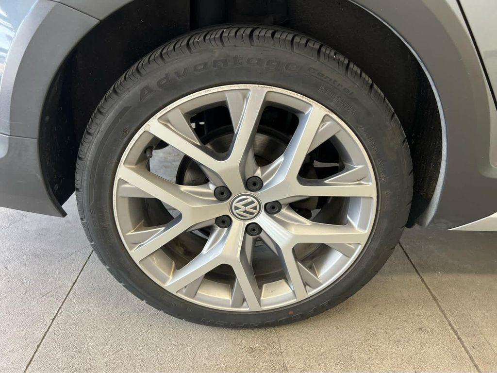 used 2017 Volkswagen Golf Alltrack car, priced at $12,701