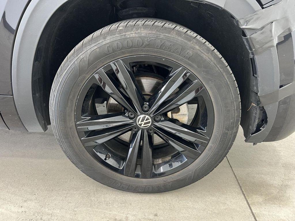 used 2023 Volkswagen Atlas car, priced at $37,598