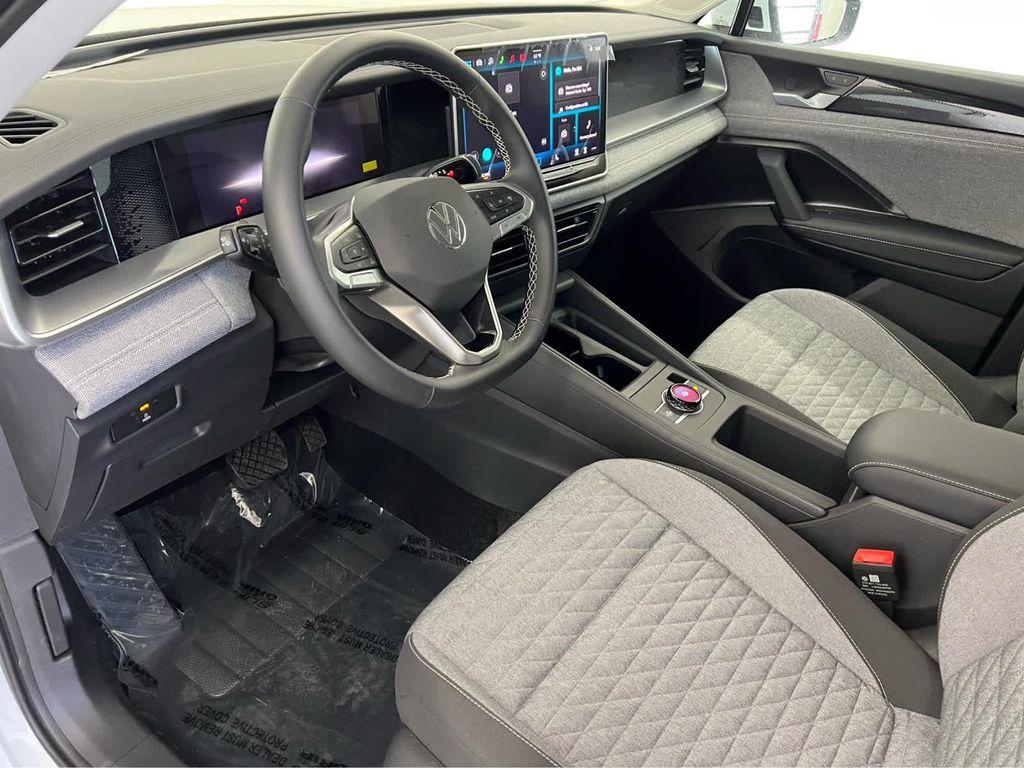 new 2026 Volkswagen Tiguan car, priced at $33,492