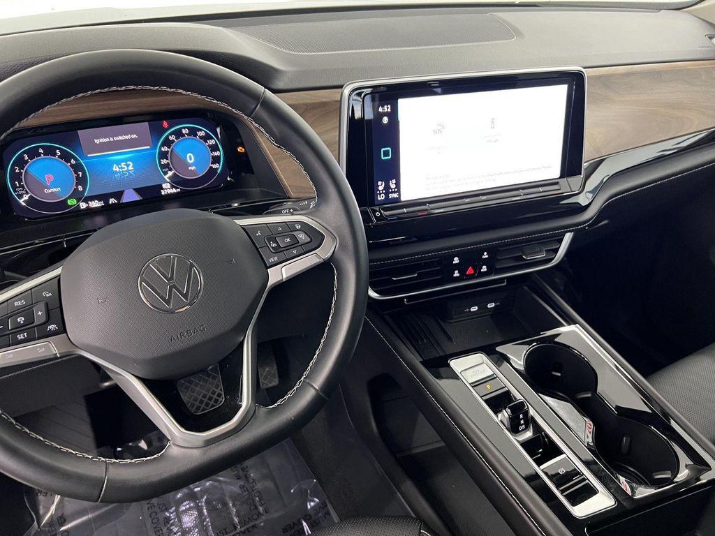 used 2025 Volkswagen Atlas car, priced at $34,885