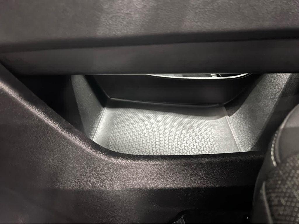 used 2024 Chevrolet Traverse car, priced at $35,755