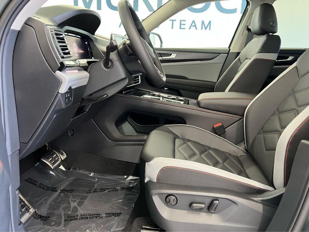 new 2026 Volkswagen Atlas car, priced at $49,253