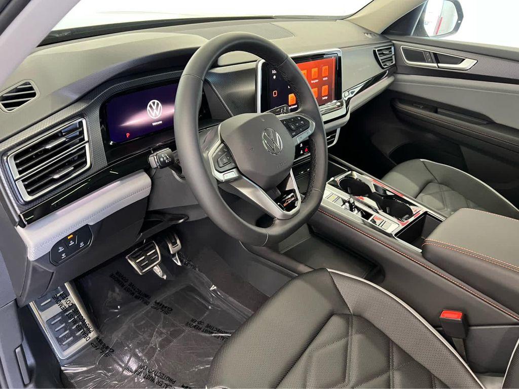 new 2026 Volkswagen Atlas car, priced at $49,253