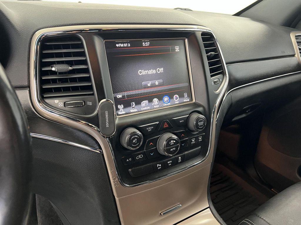 used 2015 Jeep Grand Cherokee car, priced at $14,496