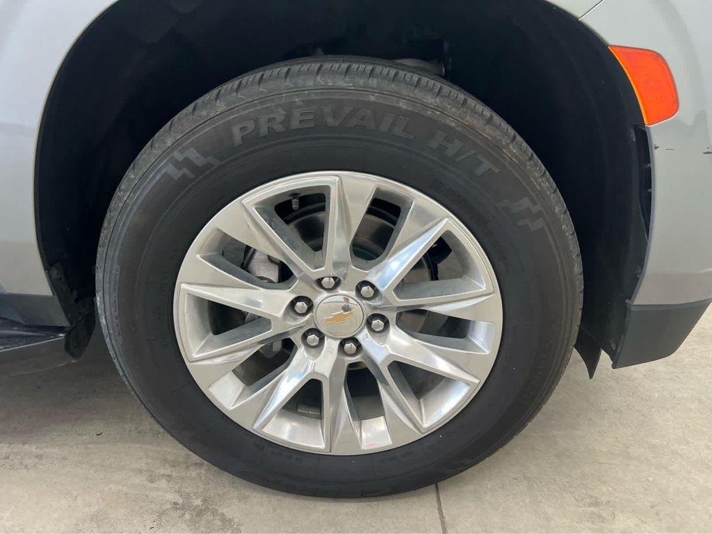 used 2024 Chevrolet Suburban car, priced at $53,994