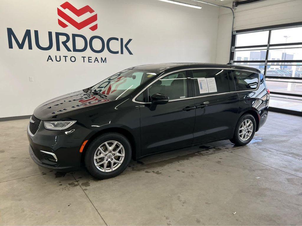 used 2023 Chrysler Pacifica car, priced at $26,524