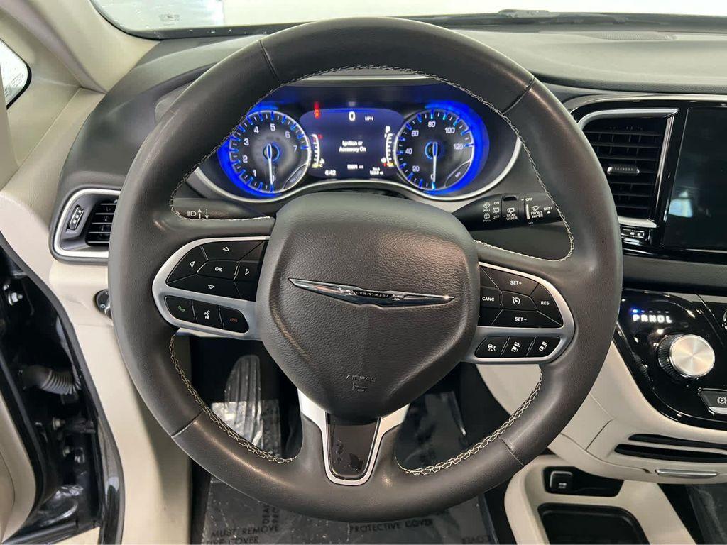 used 2023 Chrysler Pacifica car, priced at $26,524