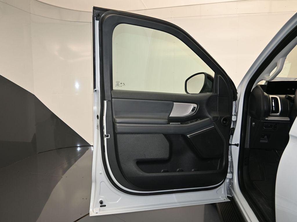 used 2025 Ford Expedition Max car, priced at $54,724