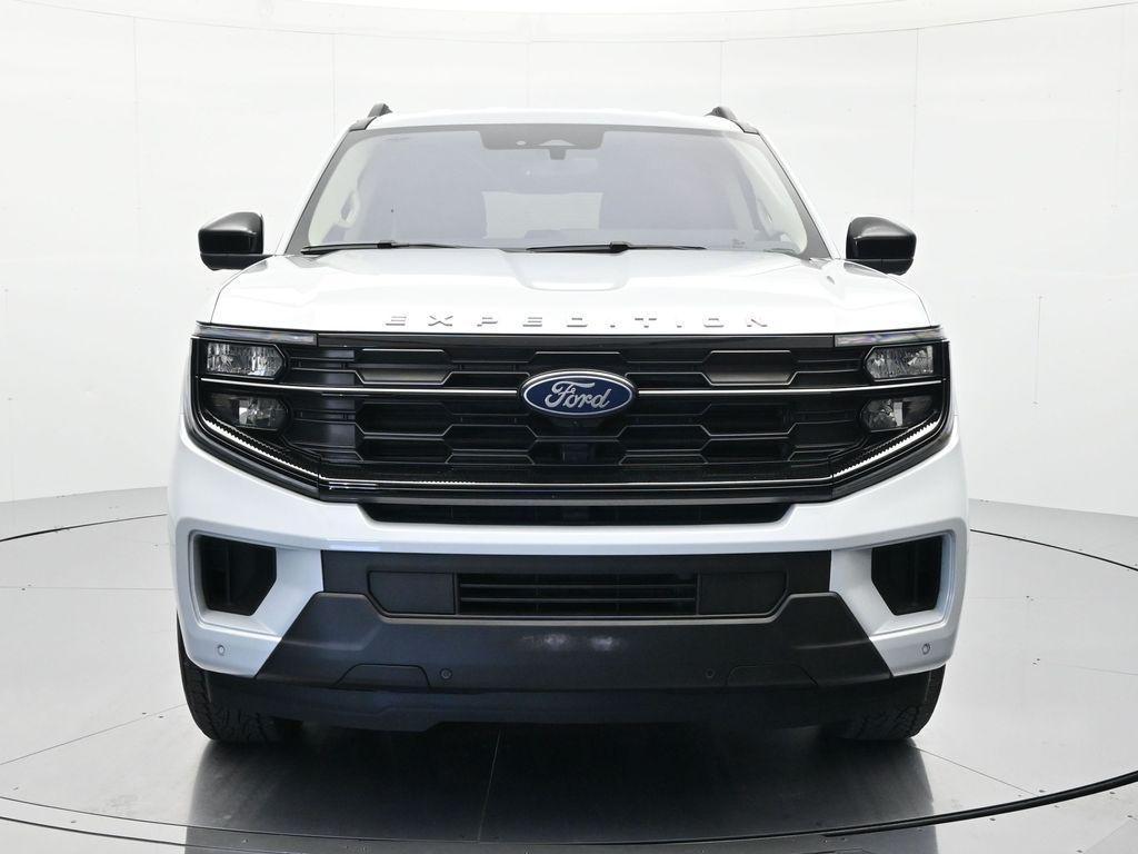 used 2025 Ford Expedition Max car, priced at $54,724