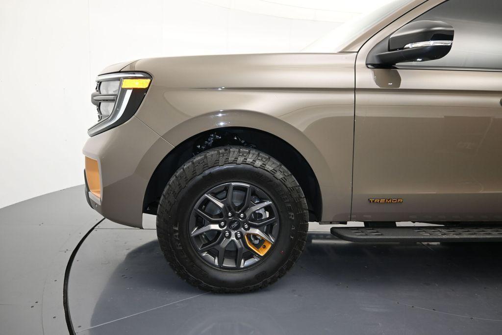 new 2026 Ford Expedition car, priced at $86,135