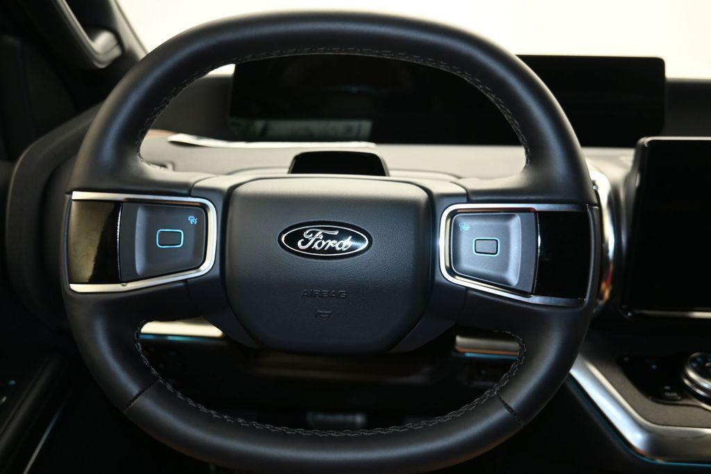 new 2026 Ford Expedition car, priced at $86,135