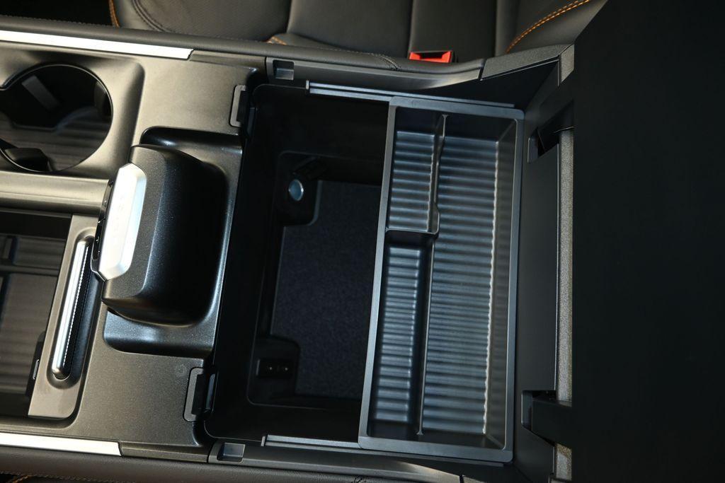 new 2026 Ford Expedition car, priced at $86,135