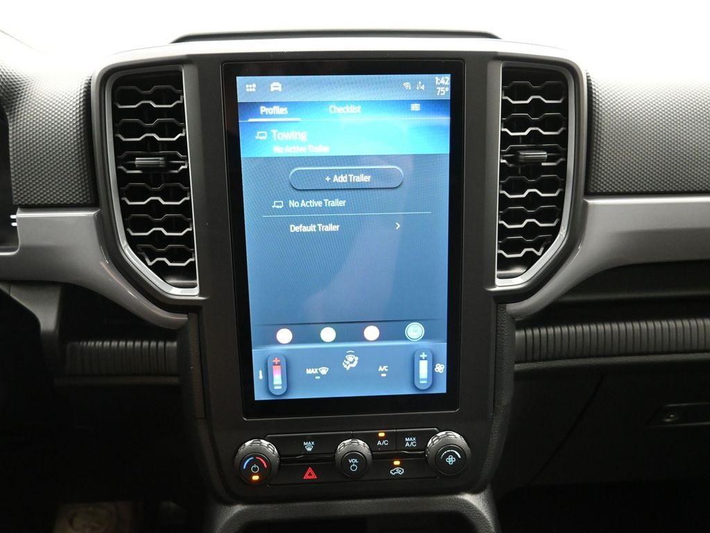 new 2025 Ford Ranger car, priced at $35,457