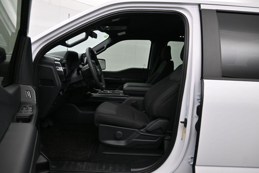 new 2026 Ford F-150 car, priced at $44,906