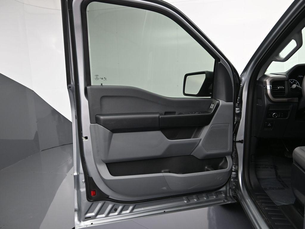 new 2026 Ford F-150 car, priced at $46,030