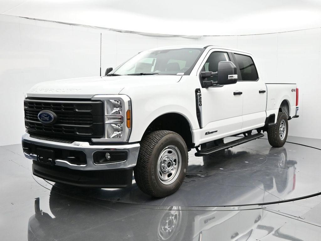 new 2025 Ford F-250 car