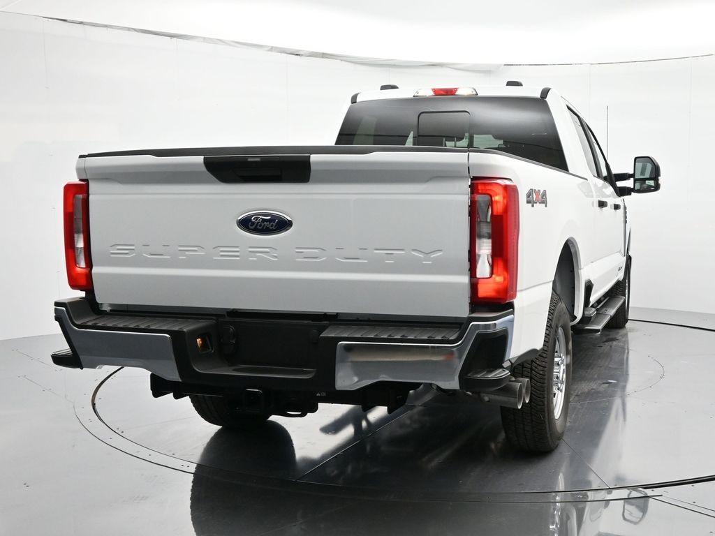 new 2025 Ford F-250 car
