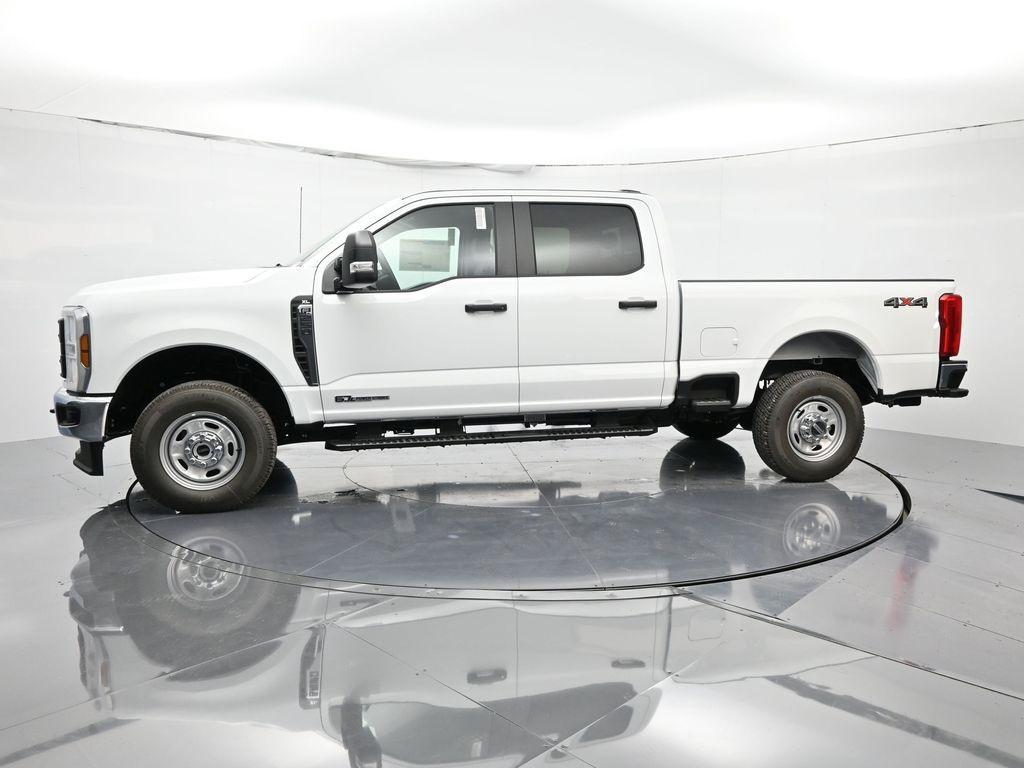new 2025 Ford F-250 car