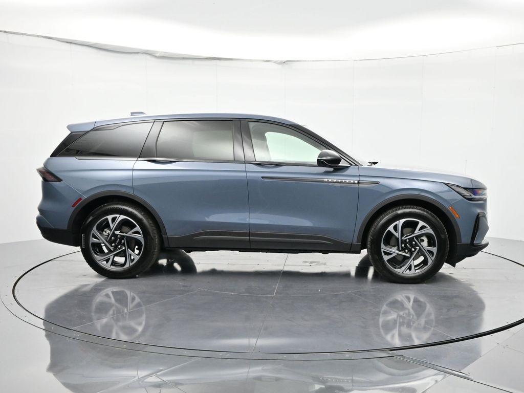 new 2026 Lincoln Nautilus car, priced at $67,740