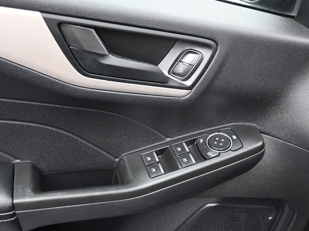 used 2022 Ford Escape car, priced at $20,999