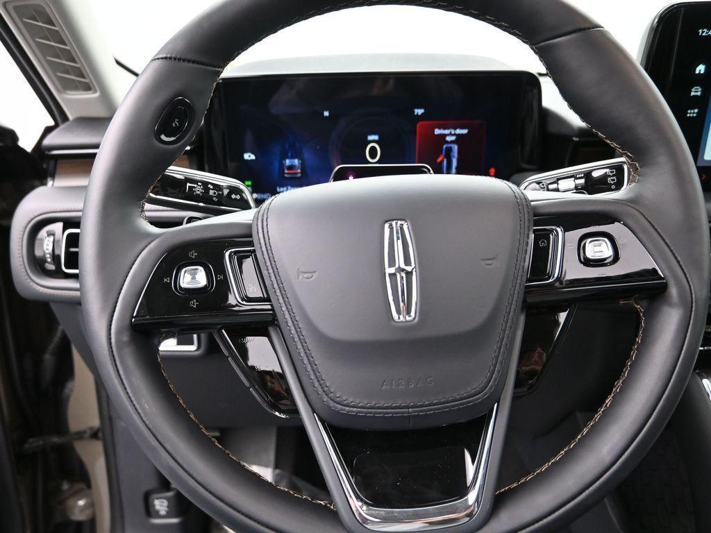 new 2025 Lincoln Aviator car, priced at $65,000