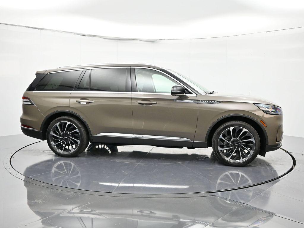new 2025 Lincoln Aviator car, priced at $65,000