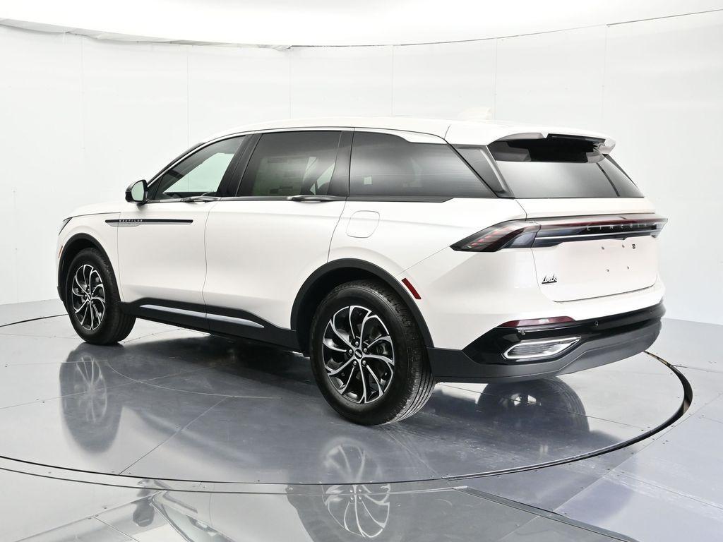 new 2026 Lincoln Nautilus car, priced at $61,690
