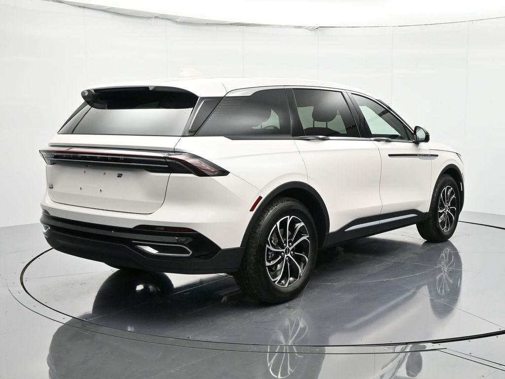 new 2026 Lincoln Nautilus car, priced at $61,690